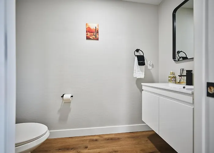 Modern Desert Retreat - 12 Min To Dt & Airport * Phoenix
