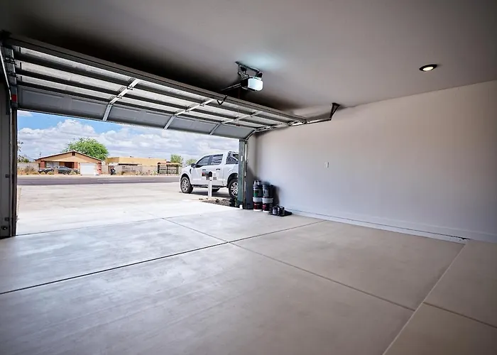 Apartment Modern Desert Retreat - 12 Min To Dt & Airport *